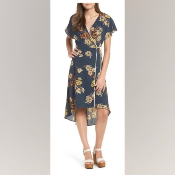 Leith Floral Wrap Dress Size Small - Picture 1 of 7
